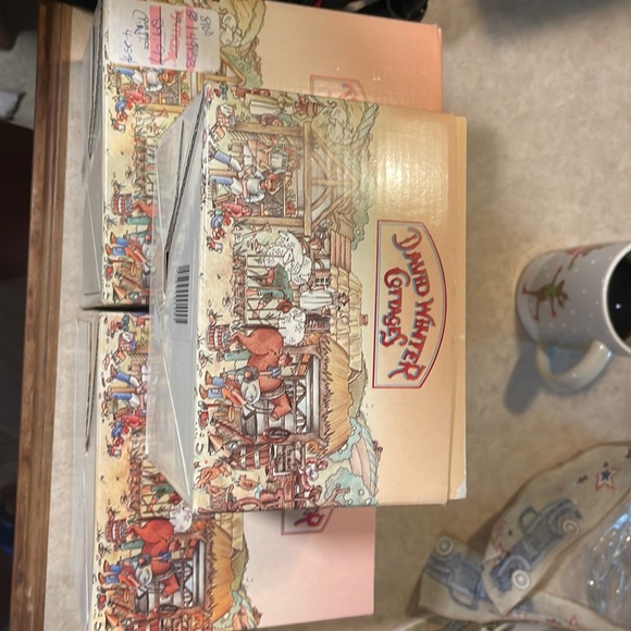 David Winter Cottages Set of 3 - Picture 15 of 15